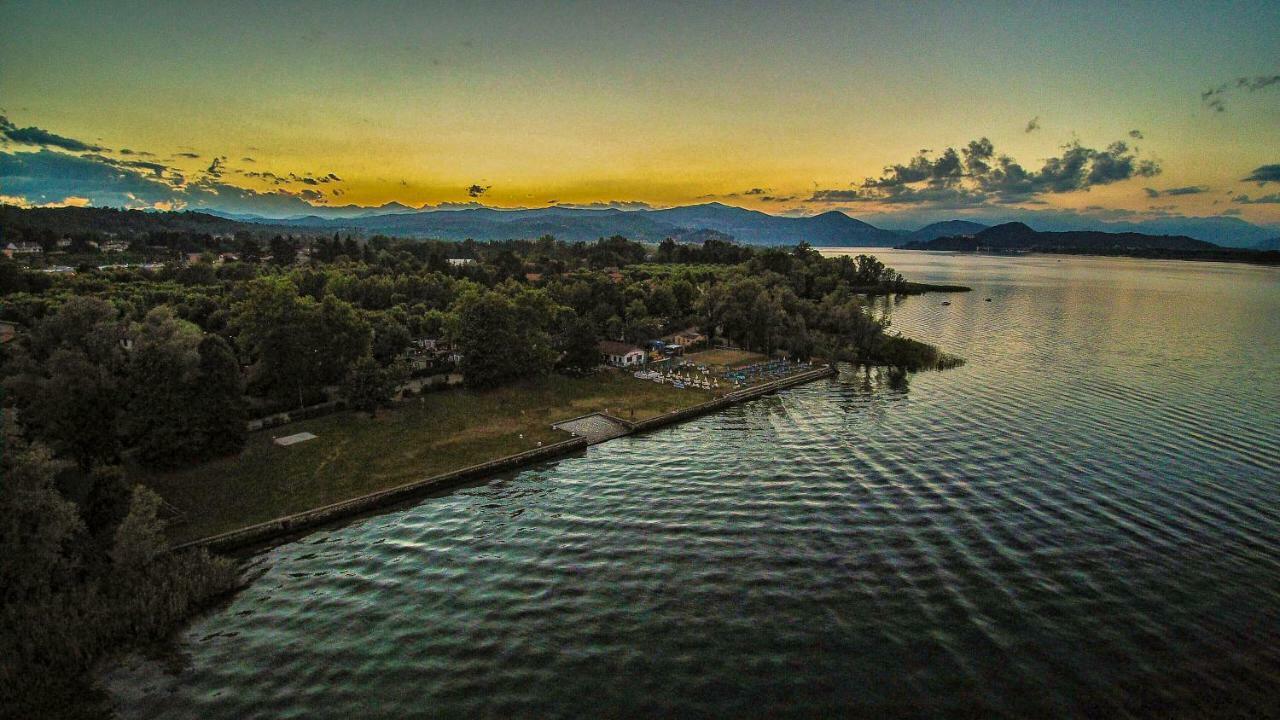 Ritratto Sul Lago Дормеллетто Экстерьер фото